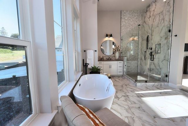 23616 Landon Evan Ln, Auburn, CA 95602