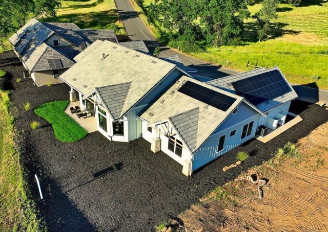 23616 Landon Evan Ln, Auburn, CA 95602