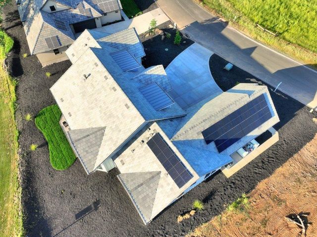 23616 Landon Evan Ln, Auburn, CA 95602