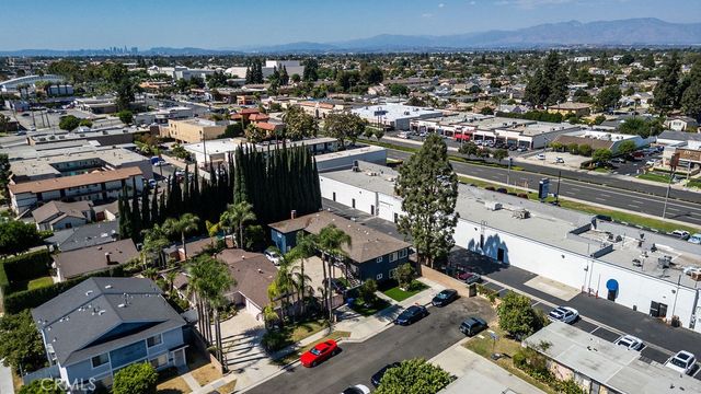 11221 Pangborn Avenue, Downey, CA 90241