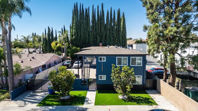 11221 Pangborn Avenue, Downey, CA 90241