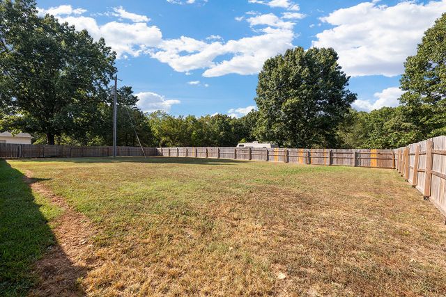 267 Penny Lane, Ozark, MO 65721