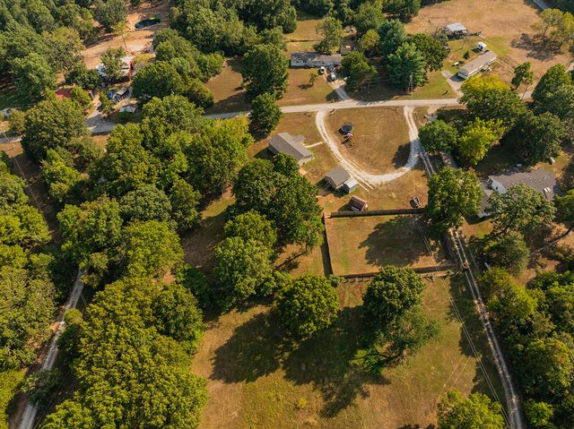 267 Penny Lane, Ozark, MO 65721
