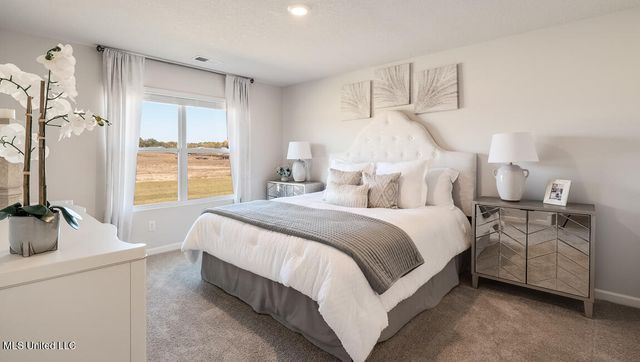 25 S Thorn Tree Street, Byhalia, MS 38611