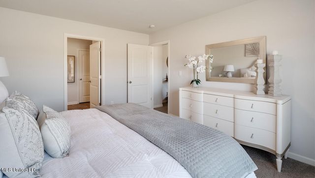 25 S Thorn Tree Street, Byhalia, MS 38611