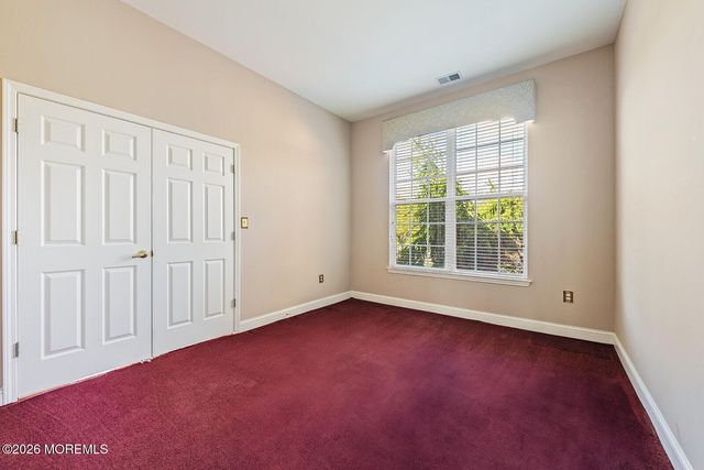 14 Williamsburg Court, Allentown, NJ 08501