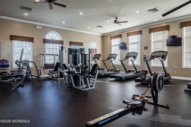 14 Williamsburg Court, Allentown, NJ 08501