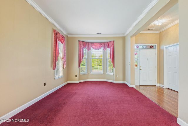 14 Williamsburg Court, Allentown, NJ 08501