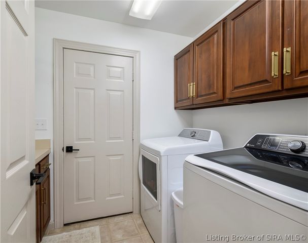 7303 Wind Dance Drive, Greenville, IN 47124