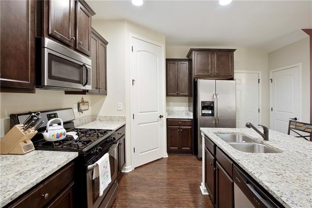 23 Emily Anne Way, Dawsonville, GA 30534