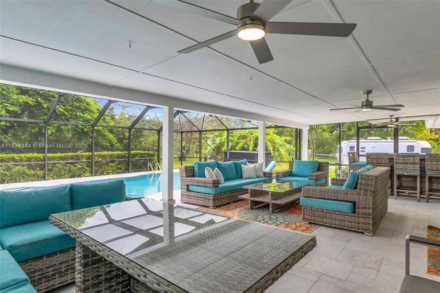 24401 SW 123rd Ave, Homestead, FL 33032