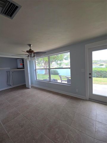 4127 HAMPTON DR 4127, New Port Richey, FL 34652