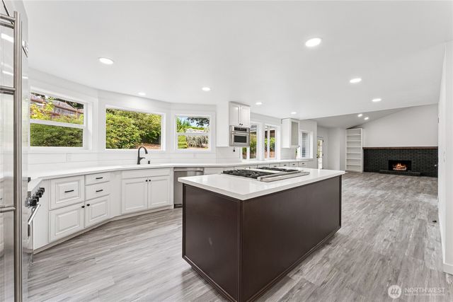 6201 53rd Street Ct W, University Place, WA 98467