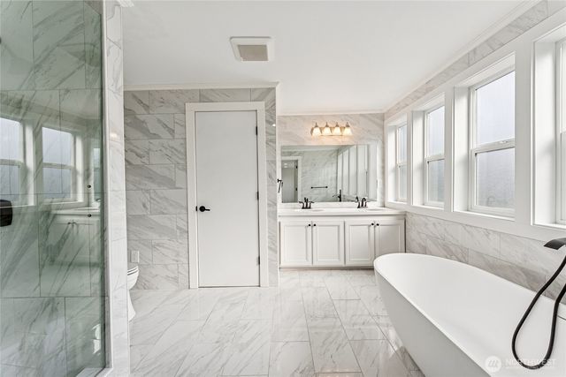 6201 53rd Street Ct W, University Place, WA 98467