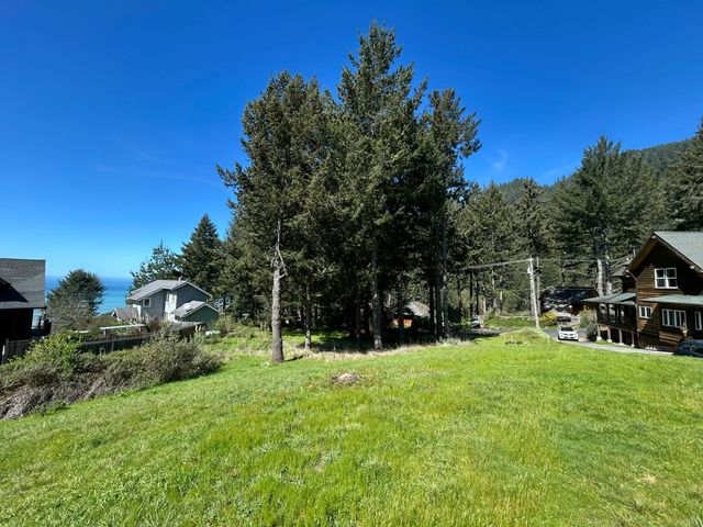 597 Ridge Road, Shelter Cove, CA 95589