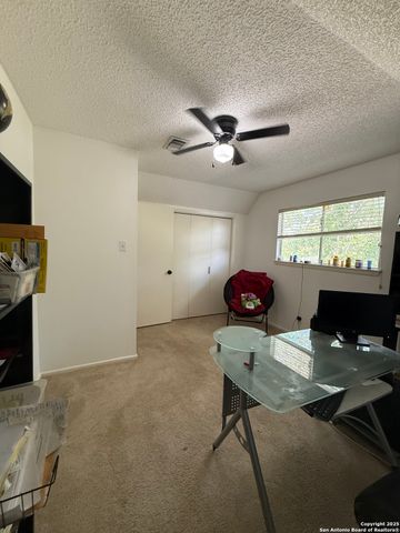 14202 Light Bend, San Antonio, TX 78217