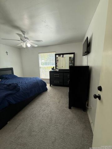 14202 Light Bend, San Antonio, TX 78217
