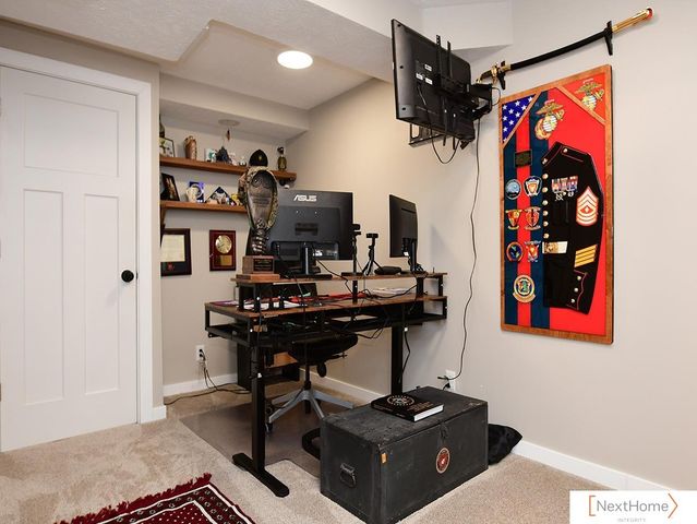 7201 Canyon Road, Lincoln, NE 68516