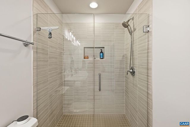 5428 GOLF DR, Crozet, VA 22932