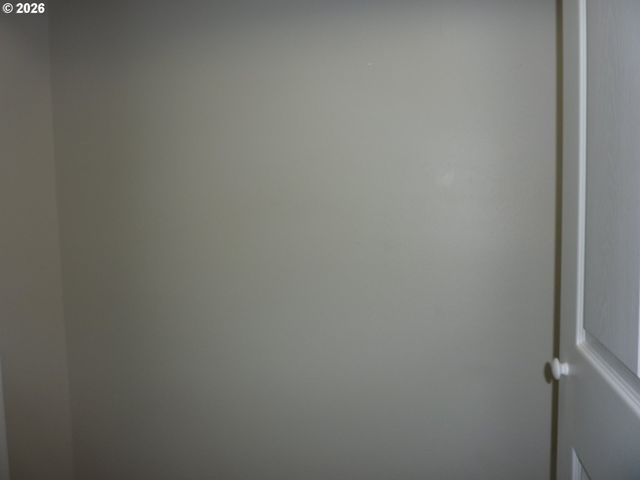 885 Ne SUNSET St 19, Roseburg, OR 97470