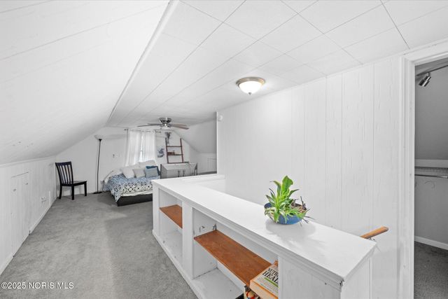 2842 Oak Grove Place, Toledo, OH 43613