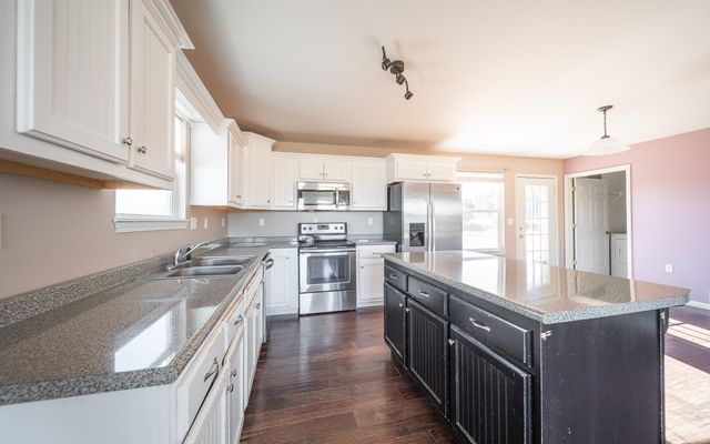 3285 County Road 6370, Salem, MO 65560