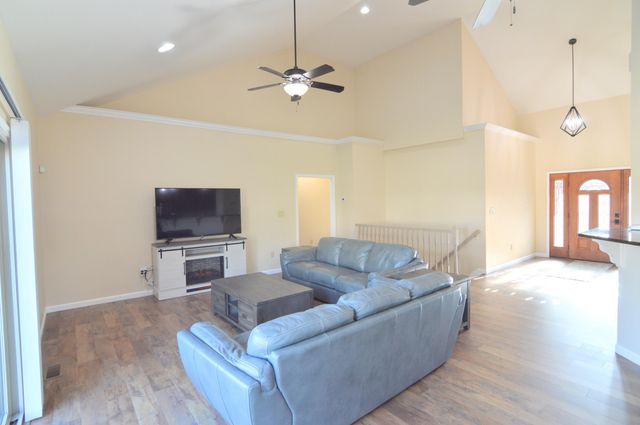 3668 Mills Road, Covington, KY 41015