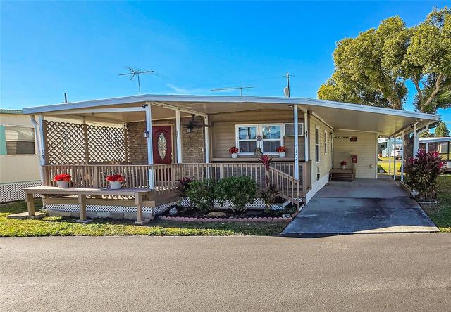 6109 CRESTON STREET, Zephyrhills, FL 33542