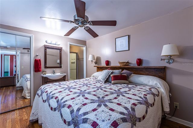 6109 CRESTON STREET, Zephyrhills, FL 33542