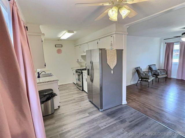 305 E Elm Street, Skiatook, OK 74070