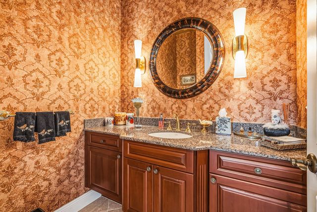 114 Vintage Isle Lane, Palm Beach Gardens, FL 33418