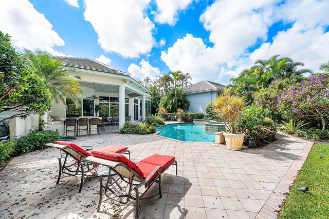114 Vintage Isle Lane, Palm Beach Gardens, FL 33418
