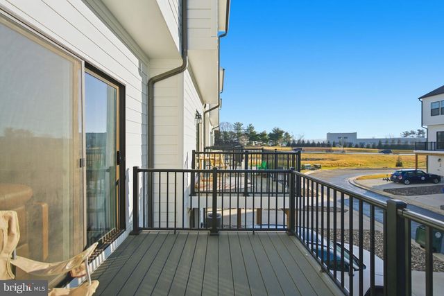 715 COURIER LN, Frederick, MD 21701