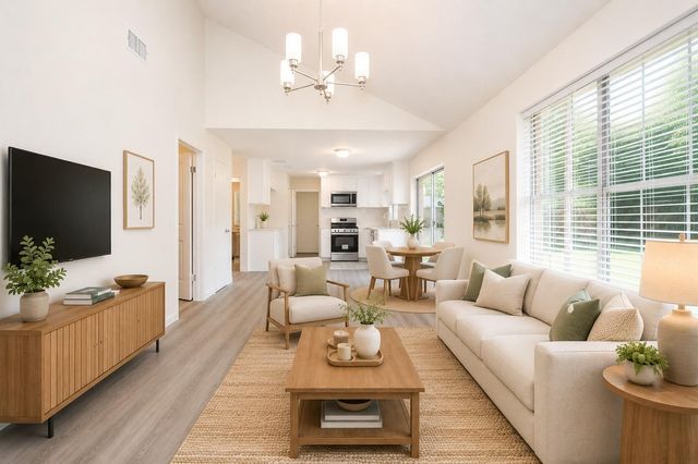 9535 Secretariat Drive, Houston, TX 77065