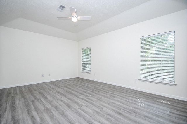 9535 Secretariat Drive, Houston, TX 77065