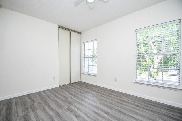 9535 Secretariat Drive, Houston, TX 77065