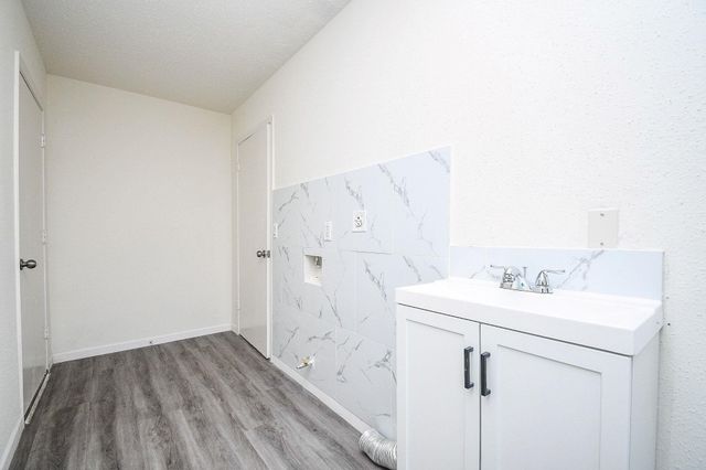 9535 Secretariat Drive, Houston, TX 77065