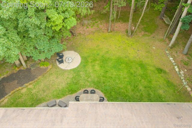 576 Indian Trail, Orion Charter Township, MI 48362
