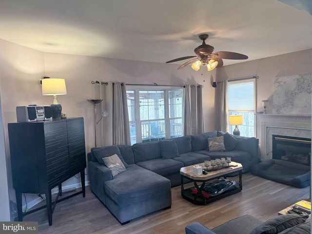 5735 BENT PINE PL, Waldorf, MD 20601