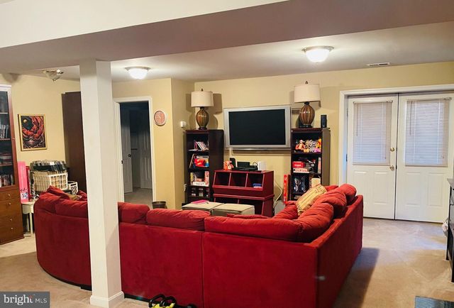 5735 BENT PINE PL, Waldorf, MD 20601