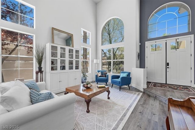 8212 Paseo Vista Drive, Las Vegas, NV 89128