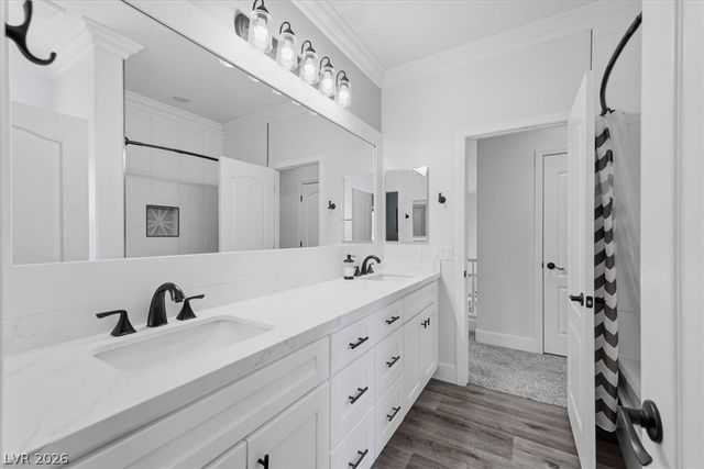 8212 Paseo Vista Drive, Las Vegas, NV 89128