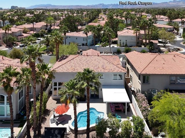 8212 Paseo Vista Drive, Las Vegas, NV 89128
