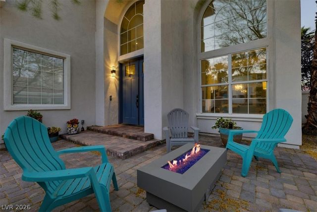 8212 Paseo Vista Drive, Las Vegas, NV 89128