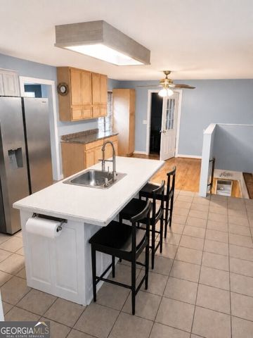 991 FRANK LOVELL Road, Clarkesville, GA 30523