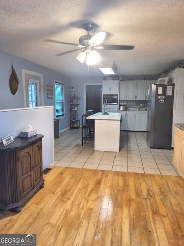 991 FRANK LOVELL Road, Clarkesville, GA 30523