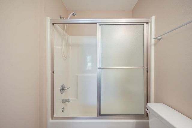 31 Rembrandt Circle, Defuniak Springs, FL 32433