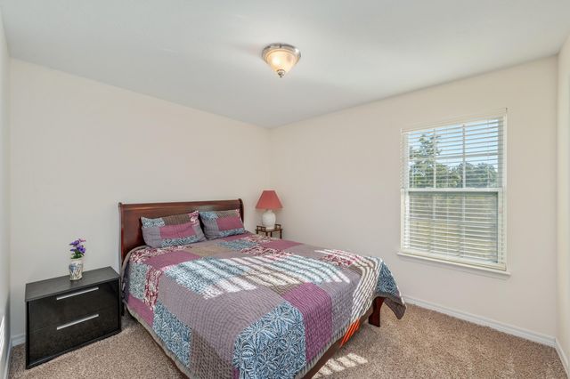 31 Rembrandt Circle, Defuniak Springs, FL 32433