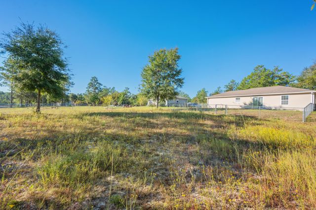 31 Rembrandt Circle, Defuniak Springs, FL 32433