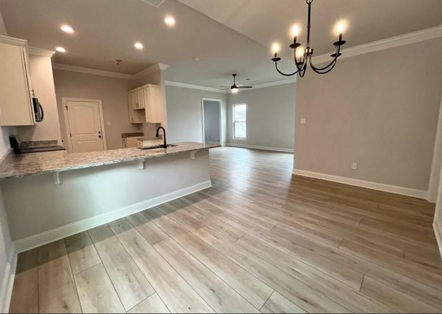 6685 Arbor Way, Orange, TX 77630
